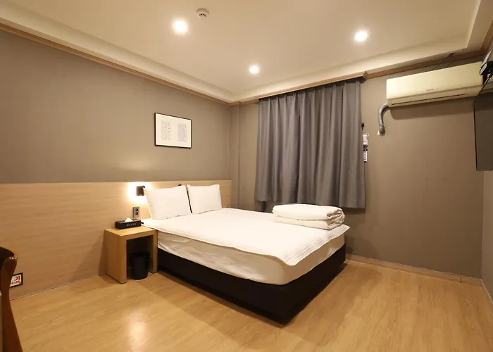 부산 녹천온천호텔 호텔